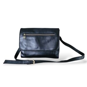 Relic Brand Leathers Black Pebbled Crossbody Bag